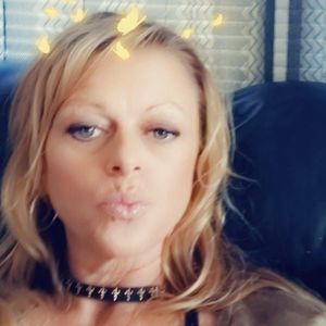 Meet your Posher, Pamela